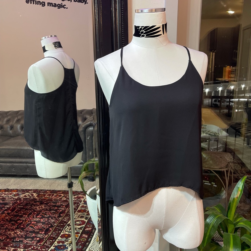 Black hi-lo tank